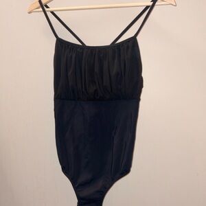 Black leotard (ballet and dance bodysuit)
